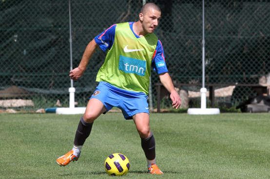 Sporting da Covilhã - Dominic Reinold e André Sousa cedidos pelo Beira-Mar